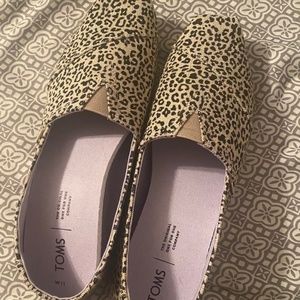 Baby Cheetah Print TOMS Women’s Size 11 BRAND NEW